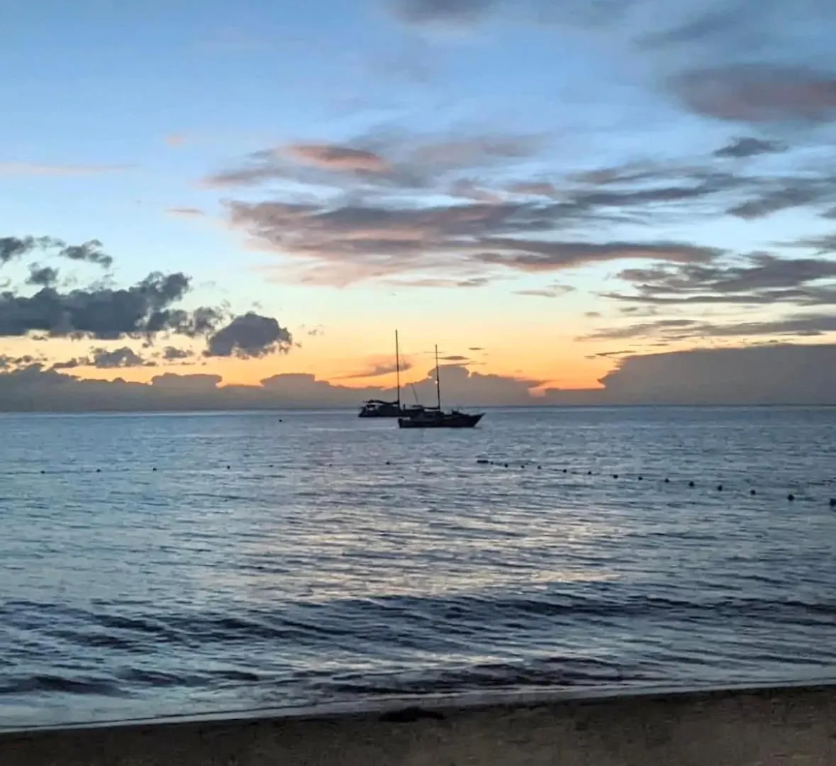 Whitehall Villa In Negril