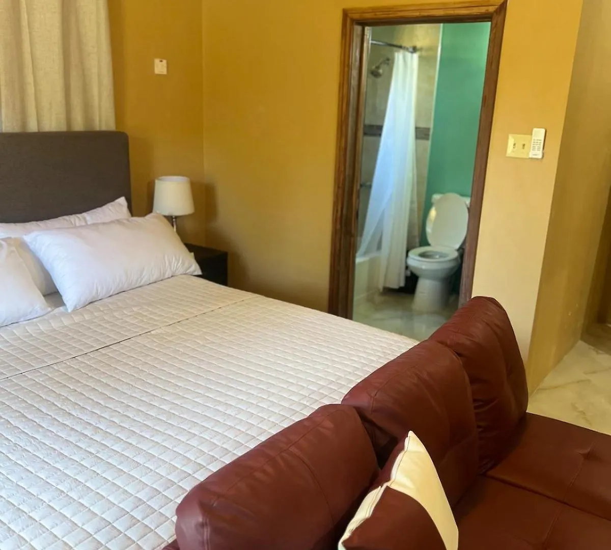Whitehall Villa In Negril