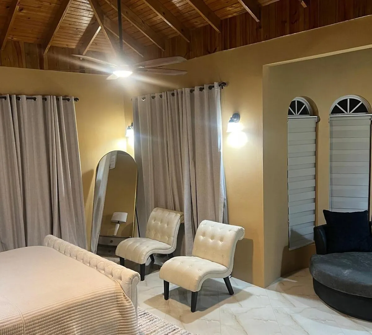 Whitehall Villa In Negril Jamaica