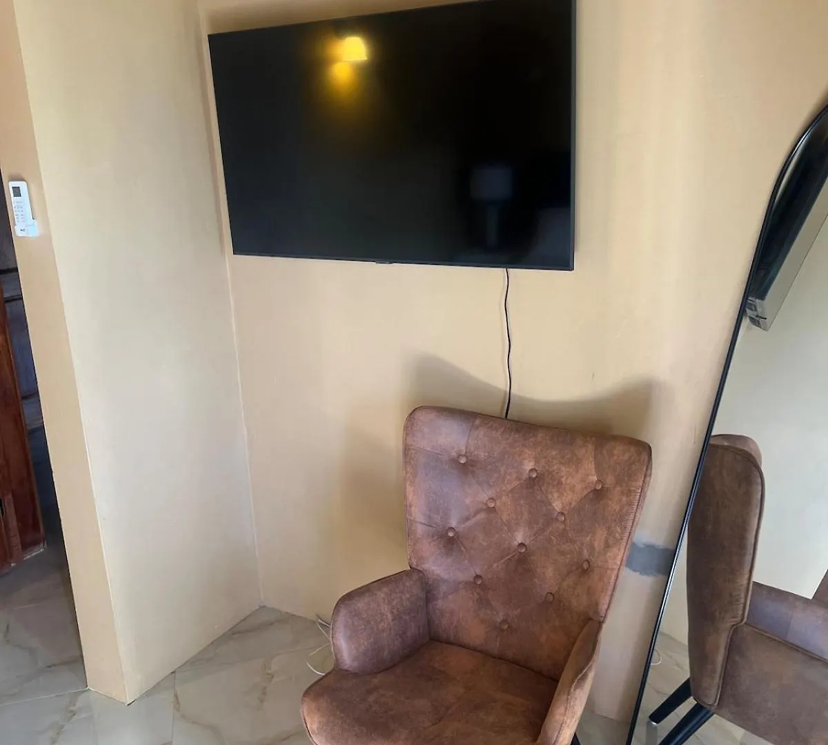 Whitehall Villa In Negril
